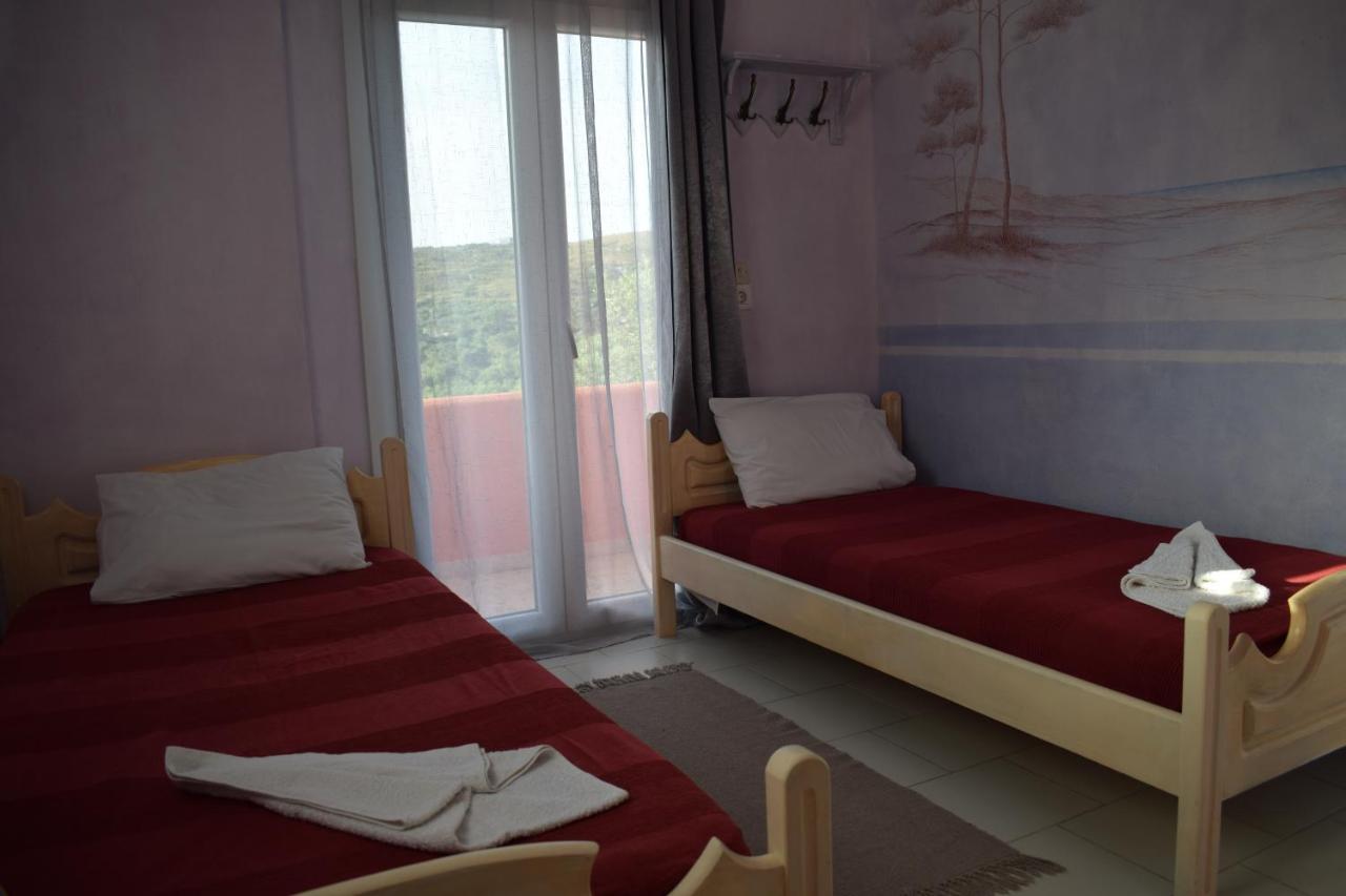Victoria Apartment Плакиас Екстериор снимка