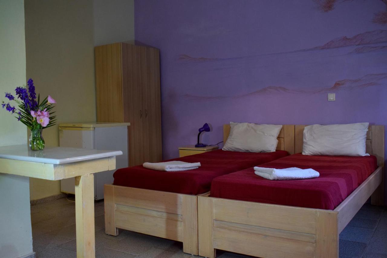 Victoria Apartment Плакиас Екстериор снимка