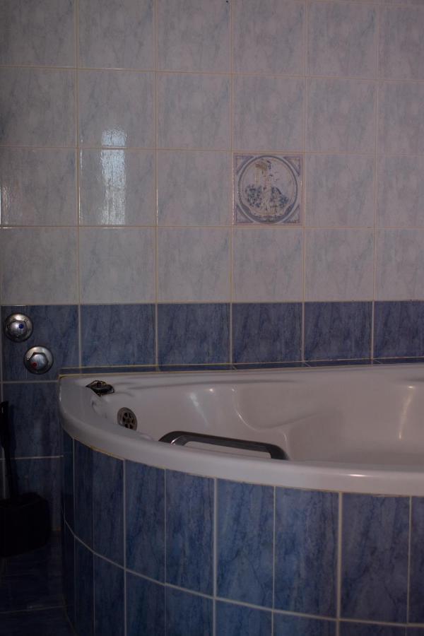 Victoria Apartment Плакиас Екстериор снимка
